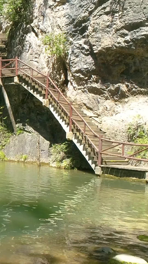 5A景区金丝峡双溪瀑布航拍十一黄金周40秒视频