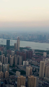 航拍武汉城市和长江风光视频