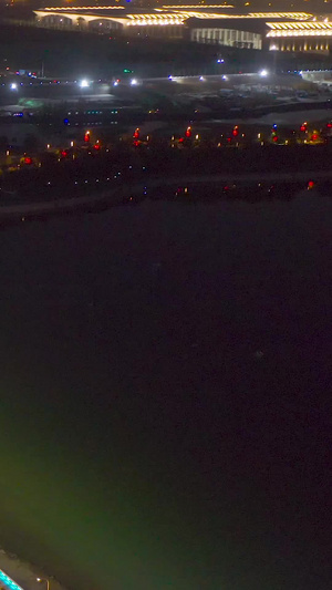 彩虹桥夜景交通航拍车流交通110秒视频