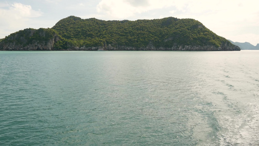 位于苏梅岛旅游天堂热带度假胜地附近的安通国家海洋公园视频