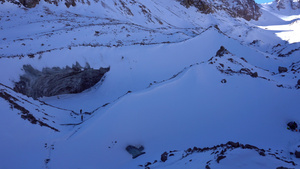 雪山和冰川的景象14秒视频