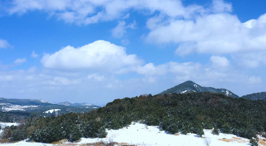 雪天白云延时摄影视频