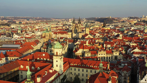 从上方俯瞰布拉格老城31秒视频