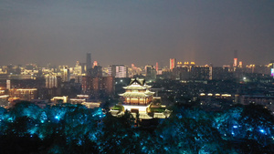 航拍武汉城市地标建筑黄鹤楼古建筑群夜景灯光秀4k素材30秒视频