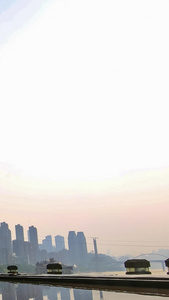 重庆南岸区标志性建筑双子塔喜来登天空之境延迟城市风光视频