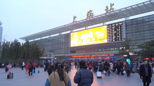 上海火车站南广场【该编辑类视频无肖像权，不建议商用】22秒视频
