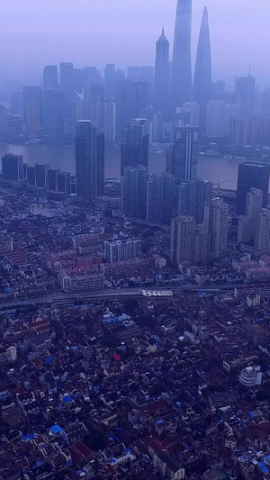 晨曦中的上海陆家嘴CBD航拍一线城市9秒视频