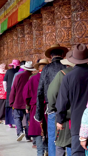 藏区宗教文化转经人文15秒视频
