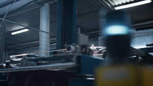 工作在现代自动化的装运存贮的制造仓库机器24秒视频