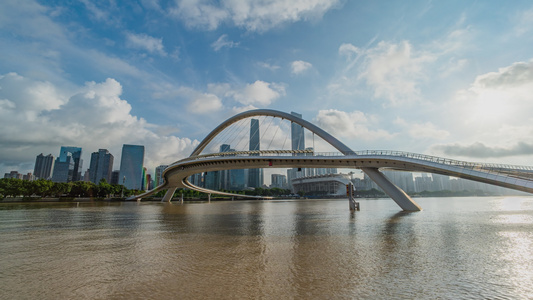 蓝天广州海心桥视频