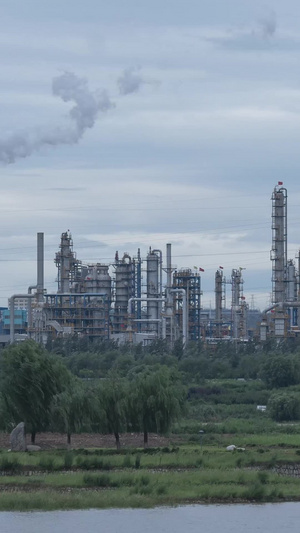 西安咸阳长庆石油西北总厂工业区12秒视频