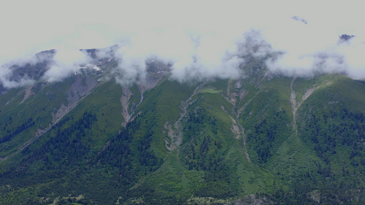 4K航拍高山山脉云海视频