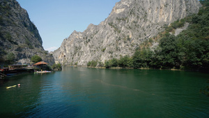 在马塞多尼亚斯科佩耶的玛特卡湖15秒视频