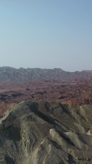 新疆4A景区火焰山地貌航拍丹霞地貌45秒视频