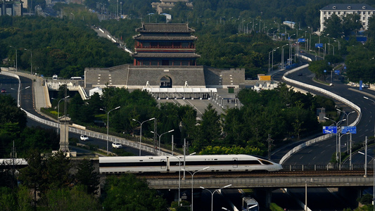 北京永定门的高铁视频