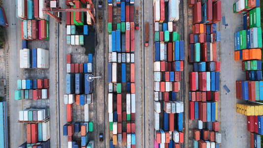 航拍城市码头物流集装箱货运港口4k素材视频