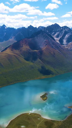 航拍青海高原山脉湖泊自然风光高空视角79秒视频