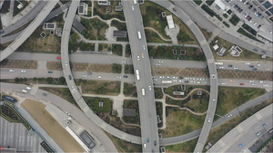 俯拍城市立交桥繁忙交通4K视频13秒视频