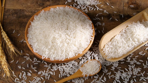 升格泰国大米长粒香米大米主食51秒视频