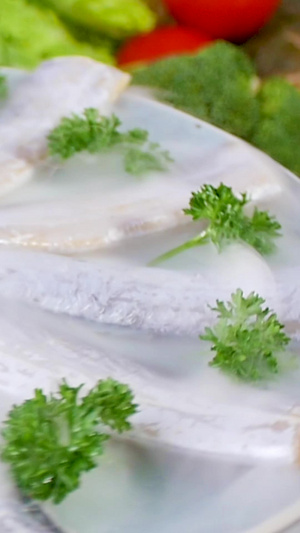 冷鲜带鱼段海产品35秒视频