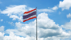 泰国国旗天空下飘扬4K合集30秒视频