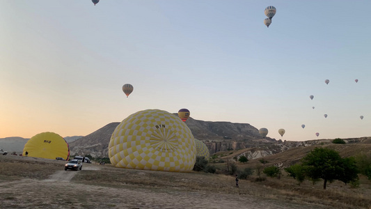 土耳其卡帕多奇亚热气球视频
