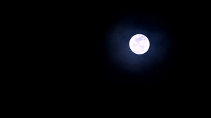 满夜的月亮和月光25秒视频