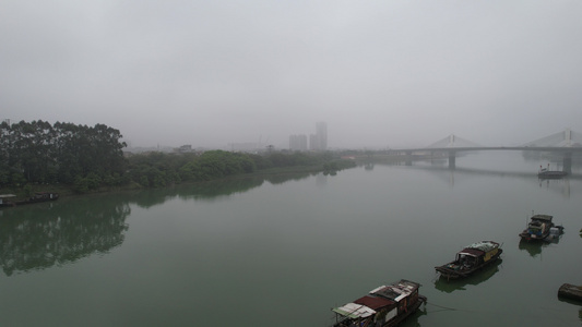 江河烟雨航拍视频