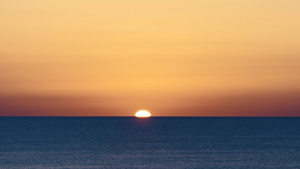 日出在海中11秒视频