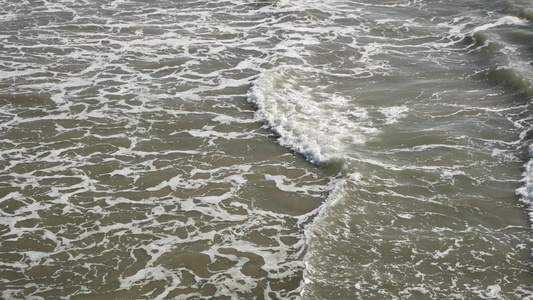 太平洋大浪喷洒哈里弗尼亚海岸海面风景a水表面质地和视频