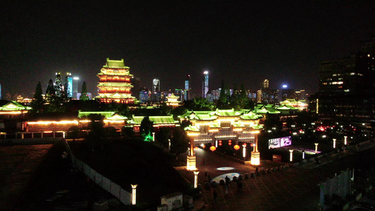 航拍江西南昌滕王阁5A景区夜景[聚远楼]视频