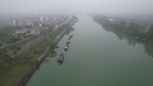 江河烟雨航拍视频