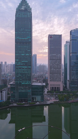 超长时间延时摄影城市地标天际线晚霞夕阳落日天空夜景车流素材商务建筑45秒视频