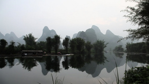 中国阳朔遇龙河和喀斯特景观20秒视频