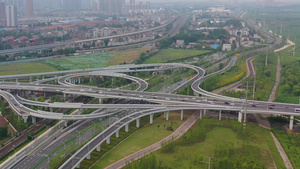 航拍武汉三环复杂的立交桥18秒视频