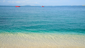 海南三亚蜈支洲岛的清澈海水4K30秒视频