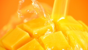 升格芒果芒果汁新鲜水果果汁电商素材12秒视频