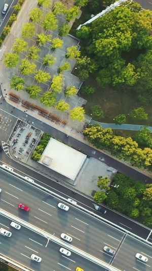 航拍城市风光十字街头立体交通道路车流素材武汉城市30秒视频