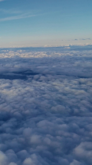 实拍万米高空中云海景观43秒视频