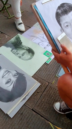 街头人物素描画像视频素材91秒视频