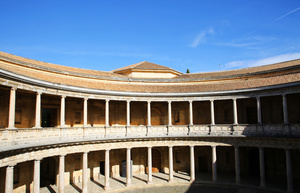 西班牙格拉纳达文艺复兴时期宫殿赫内拉利费宫30秒视频