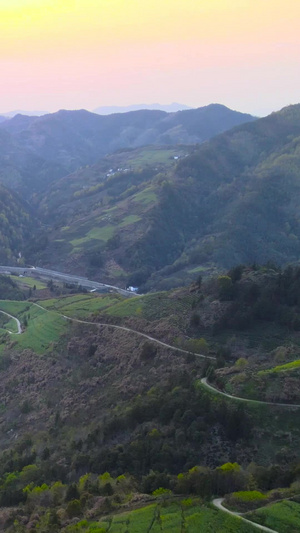 航拍黄山歙县石潭村山区日落延时风景区30秒视频