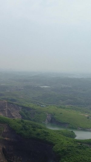 高清航拍景区郴州高椅岭丹霞地貌山脉17秒视频