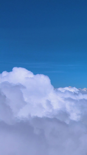 航拍云海云上飞机视角大自然44秒视频