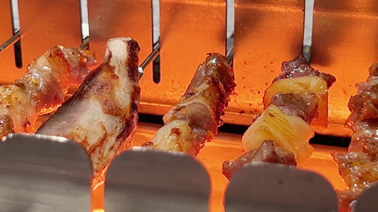 电烤串旋转烤串烤肉烧烤美食小吃视频
