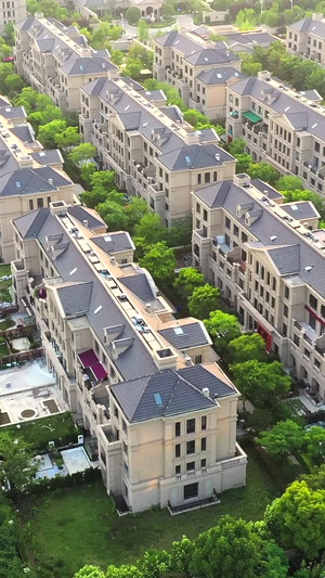 城市高端住宅建筑群基础建设37秒视频