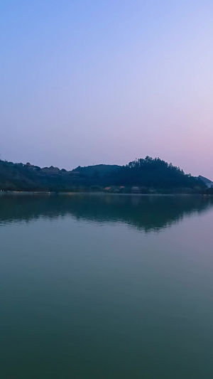 顺峰山湖景区晚霞清晨日出蓝天白云16秒视频