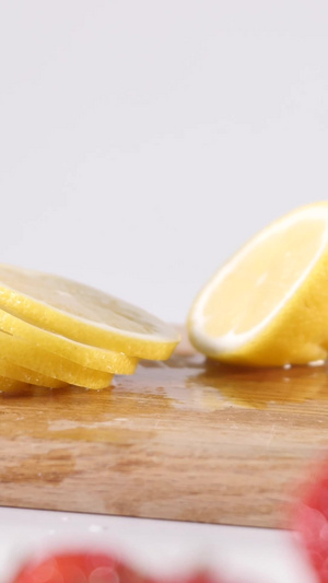 柠檬切片实拍切片柠檬14秒视频