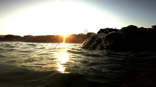 4K海滩的日落视频