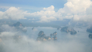 泰国普吉岛周围有许多小岛的美丽自然景观的顶视图航拍视频15秒视频